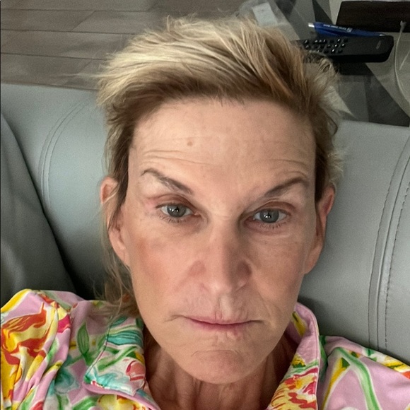 Meet your Posher, Allison - Picture 1 of 1